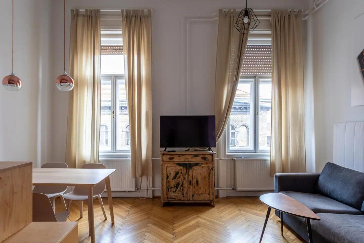 Budapestayz - Izabella Studios מראה חיצוני תמונה